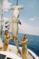 thumb DANICA and TARA with MONSTER T-HEAD